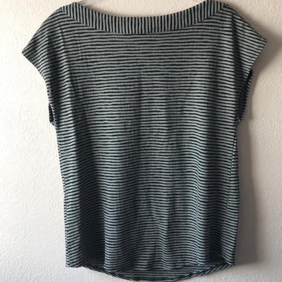 Top - Picture 5 of 7